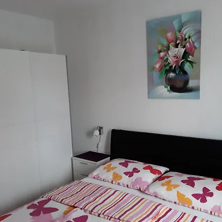 Appartement Josipa & Niki Vodice